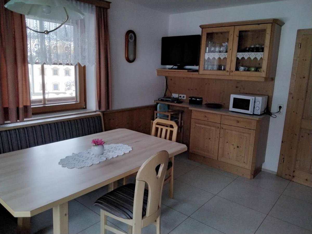 Nagelehof Apartment Ainet Bagian luar foto